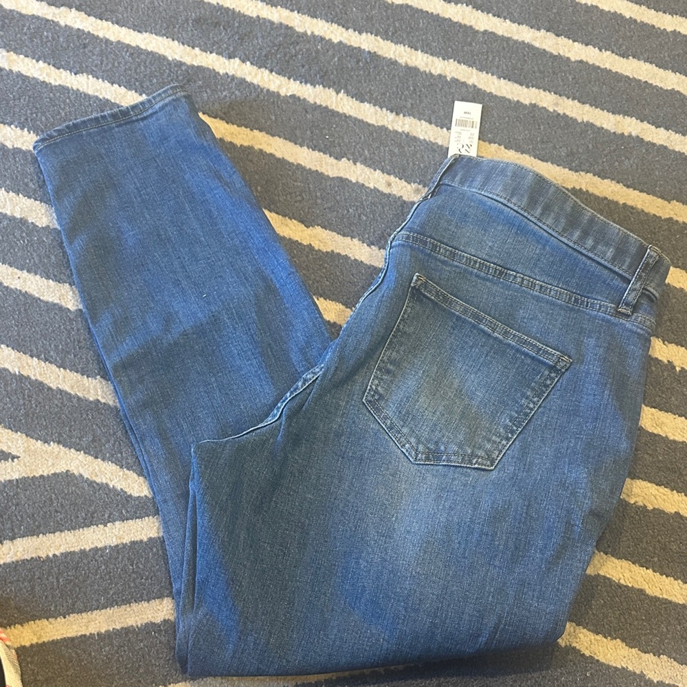 New York & Company Blue High Rise Skinny Jeans